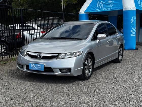 HONDA CIVIC 1.8 LXL 16V FLEX 4P MANUAL